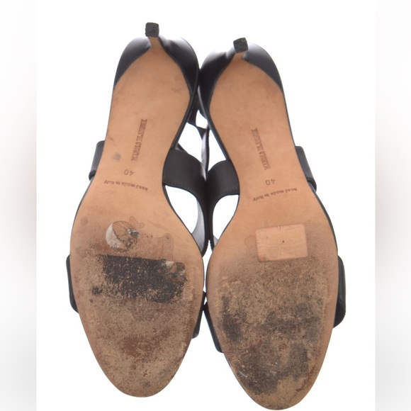 Manolo Blahnik Black Leather Slingback Sandals - Picture 14 of 14